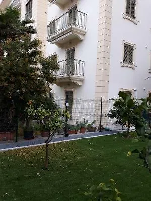 Casa Sole E Relax * Ospedaletti